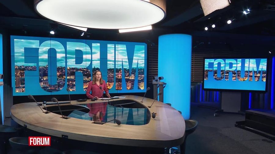 Press preview image: Forum (vidéo) - Présenté par Coralie Claude et Renaud Malik - Play RTS